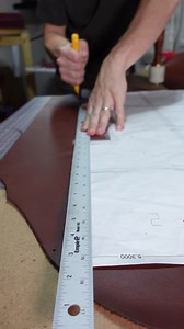 Watch Jeffrey from MorrisonMade build this beautiful Leather Tote from start to finish. | Weaver Leather Supply