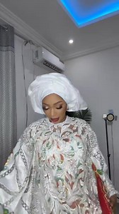 228K views · 16K reactions | La meilleure artiste féminine Guinéenne de tous les temps, la patronne internationale, sera en concert le 26 avril 2025 au Stade Petit Sory de Nongo   L'histoire c'est maintenant ✍️ | Univers Des Stars Guinéennes | Facebook