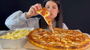 ASMR | HAM & BACON PIZZA & CHEESE PENNE PASTA | EATING SOUNDS | MUKBANG #asmerieate | ASMeri Eats