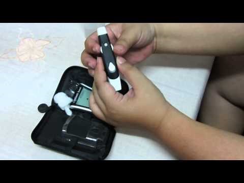 How to use your Optium Exceed Glucometer