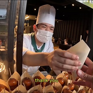 Mitarashi Dango Japanese Street Food In Kyoto 🇯🇵 #kyoto #japanesestreetfood #mitarashidango #rice #japan | Traveling Solo Logs