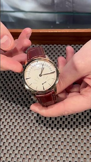 Vacheron Constantin Patrimony Retrograde Rose Gold Watch 86020 Review | SwissWatchExpo