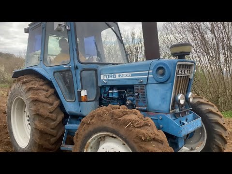 FORD 7600 4WD TRACTOR AND PLOUGH