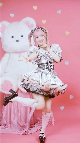 8/26(水)発売＝LOVE 21stシングル表題曲 『恋、はじめました』 先行配信がスタートしました🎧🎶MVの公開もおたのしみに💘˒˒#イコールラブ #イコラブ #恋はじめました #齋藤樹愛羅