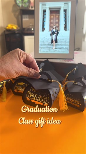 Unique Graduation Cap Gift Box Ideas