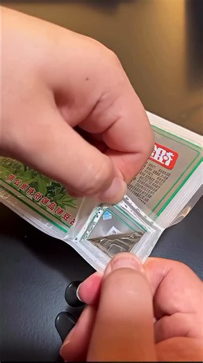 Stop Doomscrolling | Stay Focused on Instagram: "Here’s a guide to help you reduce your social media use: Set Clear Goals Identify why you want to reduce social media. Whether it’s for better focus, mental health, or increased productivity, having a reason will keep you motivated. Track Your Usage Use apps like Screen Time (iOS) or Digital Wellbeing (Android) to monitor how much time you’re spending on social media. This will give you a clear picture and help identify patterns. Set Daily Limits 