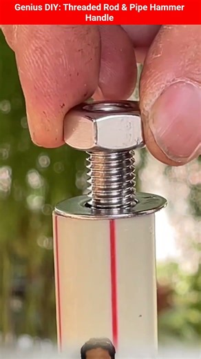 Genius DIY: Threaded Rod & Pipe Hammer Handle