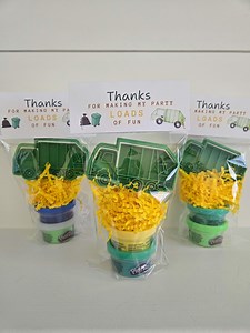 Trash Truck Party Favor | Non-candy Birthday Gift | Garbage Truck Playdough Kit | Boys Party Favor - Etsy