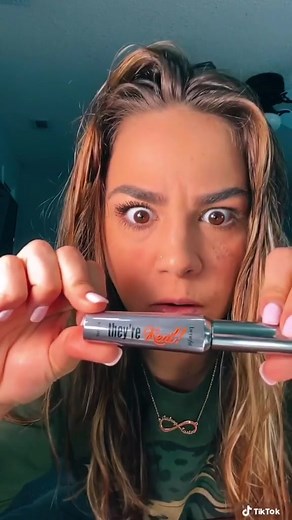 Benefit They're Real Mascara Review by Kendall Smith