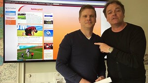 Endlich können Sie Radio schauen! :) Unser Heimspiel-Moderator Kai Völker wird ab morgen jeden Samstag im hr-fernsehen zu sehen sein - und in der neuen Fußball-Sendung mit Volker Hirth live den Bundesliga-Überblick liefern. #Bundesliga #Eintracht #Abstiegskampf | hr1