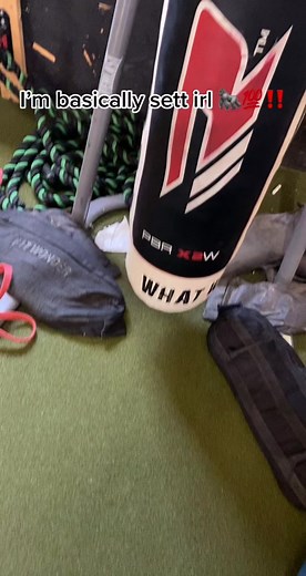 Im as strong as sett #leagueoflegends #leaguetok #L9 #gamergirl