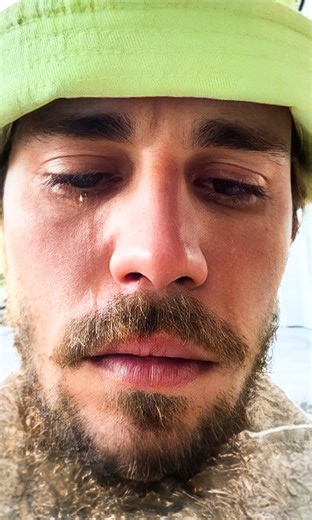 2.6K views · 21 reactions | Justin Bieber has been making headlines lately and not just for his music. Rumours are swirling about possible financial troubles, leaving fans worried about what’s really going on behind the scenes. #justinbieber | The Noisy Dish | Facebook