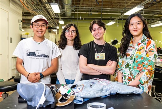 New leash on life: Rice students design haptic vest for blind dogs