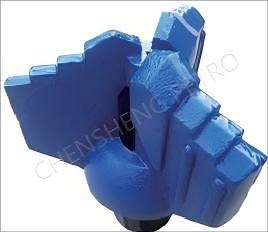 [Hot Item] Drag Bit Drilling Bit Certificated Oil Well Drilling Tools in The Field of Petroleum