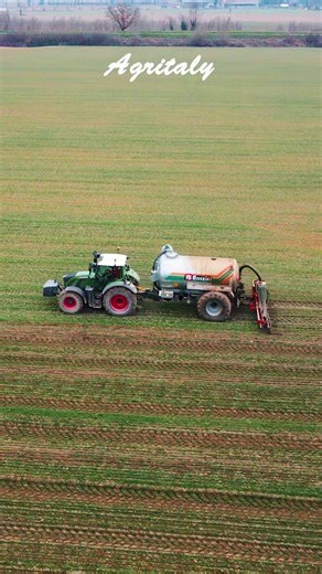 It’s digestate time 🔥 #agri #agriculture #farming #tractor #campagna #farm #farmtok #field #agricoltura #fendt #johndeere #claas #bossini #digestate