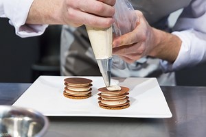 8 Ways to Cook (and Eat) Like a Seasoned Parisian Chef