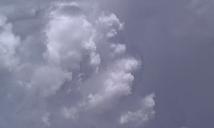 How is artificial rain made? - Watch video