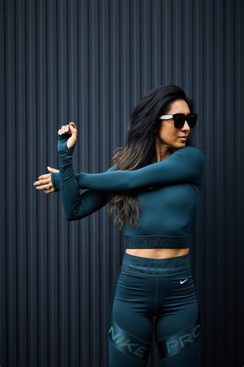 Che'Nelle (シェネル) on Instagram: "I set a goal to do ONE pull up, and this is what happened after a few months of training. I'm excited for the new year, when we set goals and actually stick to them and let go of the mistakes and imperfections, when the goal is achieved, the feeling is mind blowing, but it only feels so good because of the journey toward it. What's your 2026 GOAL? Me? Same every year; stay consistent, stay grateful, stay grounded and continue learning. 私は「懸垂を1回できるようになる」という目標を立てました