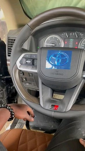 2K views · 4 comments | Radio Interior Upgrading Kits For Toyota Land cruiser 2010 To Land cruiser 2020 | Chtechi ghana | Facebook