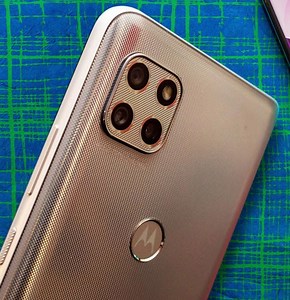 A good 5G phone that costs $20. Here's our Motorola One 5G Ace review. | CNET