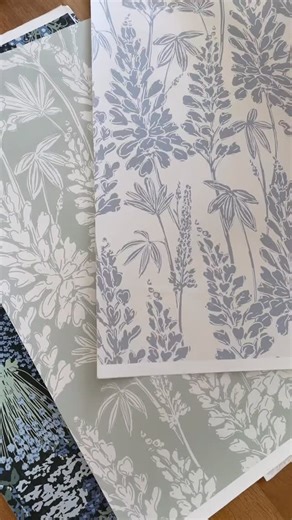 Spoonflower on Instagram: "From hand-painted to your home 💙 Fleur Crawford of Hufton Studio (@h_u_f_t_o_n ) is an Auckland-based surface pattern designer, illustrator and founder of her studio. With a rich background in fashion and textiles, Fleur creates expressive, artful designs that bring beauty and intention to everyday spaces. Inspired by nature, storytelling and over two decades of global design experience, her patterns are made to elevate the home, wardrobe and beyond. Every Spoonflower