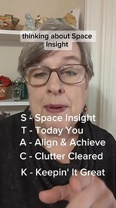 ✨ Decluttering starts with Space Insight! ✨ Before you can organize a space, you need to know its purpose—what do you actually need it to do? That’s the first step in STACK, my proven decluttering method! But purpose isn’t the only thing that matters… you also need to understand the benefits & challenges of your space. 🏡 Example: Corner cabinets can feel like a black hole where things go in… but never come out! 😅 I’m sharing a simple solution to make sure that never happens to you again! Declu