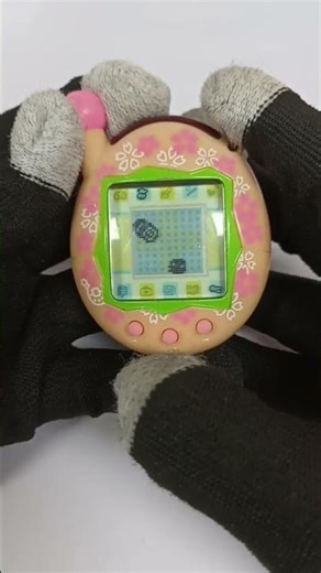 Tamagotchi V4 Connection Sakura Pink Bandai Japan