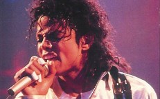 Michael jackson - Bad Tour Live片段合集
