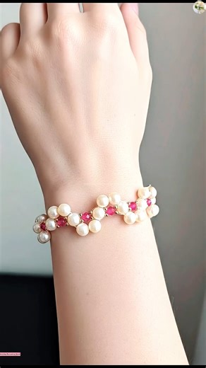 26K views · 397 reactions | DIY White Pink Bracelet 懶勺 | Wedding Decoration Ideas | Facebook
