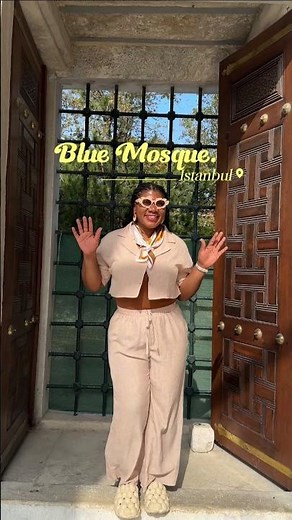 Exploring Istanbul's Blue Mosque: Secrets of a 400-Year-Old Wonder!