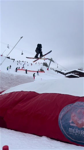 My First Experience on an Air Bag: Ski Tricks