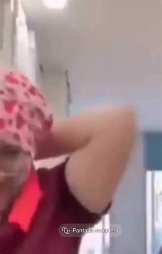 1K views |  #Irapuato Vídeo de doctoras del #IMSS burl@nd0s3 de...