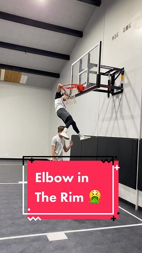“That’s Tuff” 👀 Got my first 🍯Dip #FindYourEdge #fyp #foryou #dunk #viral #basketball #trending #fly #crazy #impossible #dunkademics #highlight #blowthisup sorry @dante.hin for dunking on u instead of over 😂