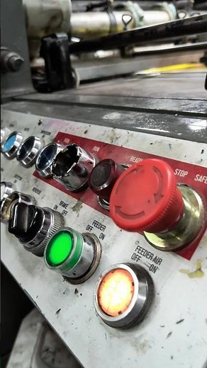 Imprenta offset #satisfying #offsetmachine #offset_printing