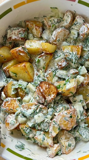 Kirrily Edwards on Instagram: "Roasted Potato Salad 🥔 I’m not the biggest fan of regular potato salad but let me tell you this roasted one is my kinda potato salad 🤤🤤 Ingredients needed: 1kg baby potatoes, chopped Olive oil Salt Dressing: 1 Lebanese cucumber, finely chopped 1/2 cup kewpie mayo 1/4 cup Greek yoghurt 1/4 cup Chives, finely chopped 1/4 cup Parsley, finely chopped 1/4 cup Dill, finely chopped 1tsp seeded mustard 1tsp Dijon mustard 1tsp minced garlic Juice of 1/2 a lemon Salt/pepp
