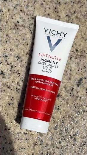 Dark spot cleanser, hyperpigmentation Vichy Liftactiv B3 #skincare