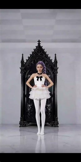 Rumi: The Ultimate Closet Crisis 🚪👗5 Outfits, 0 Solutions. #KpopFashion | Cosplay Live Action