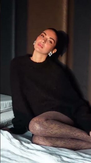 Loving lace tights from @Calzedonia 🖤 #calzedonia /adv #shorts