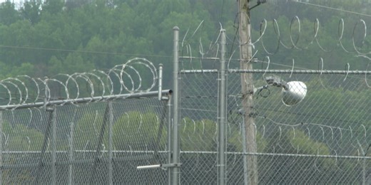 Search for escaped Claiborne County inmate continues