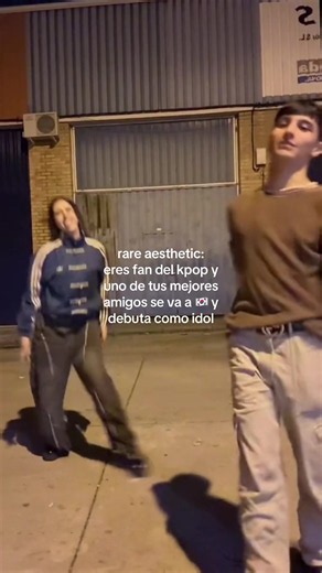 Rare aesthetic: eres fan del K-pop y tu amigo debuta como idol