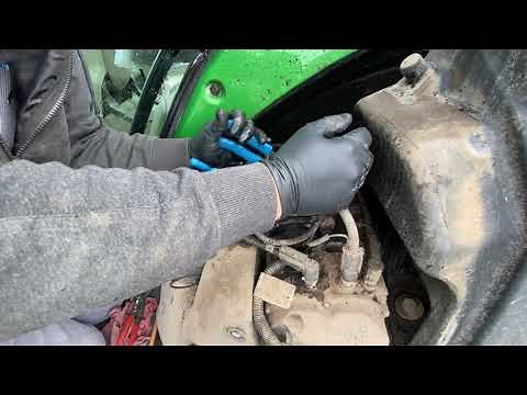 John Deere 8RT 370 DEF concentration code. (DEF tank header replacement)