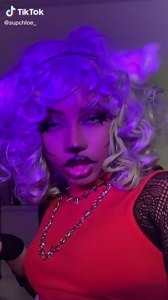 Roxy Cosplay Showcase: Rocking Roxanne Wolf from FNAF Security Breach!