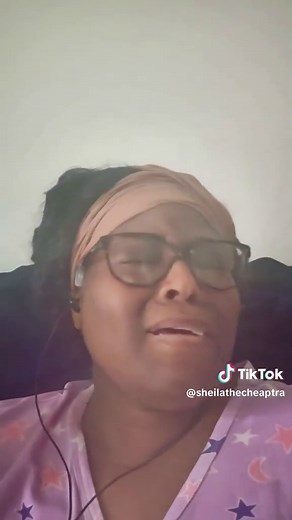 Karaoke Version of Easy by The Commodores