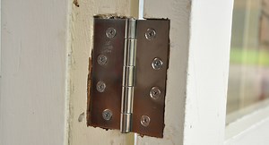 How to fix a binding door