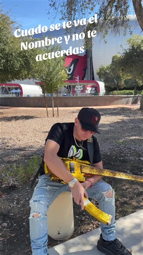 Cuando se te va el royo y se te olvida el nombre 🤣#paratiiiiiiiiiiiiiiiiiiiiiiiiiiiiiii #elchiloysuplebadaoficial #humor #flypシ #viral