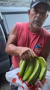 7.4K views · 1.1K reactions | Ostio le trae platanoguinedos para Wilfredo vega jr #fblifestyles | Vega Painting Touch | Facebook