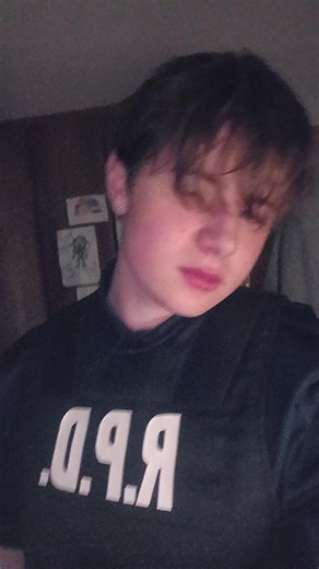 Leon Kennedy Cosplay: A Unique Take on Resident Evil