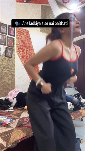 Mansi Manju Satish Suravase🎀 on Instagram: "Kya bola.?"