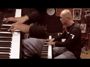 De Nho Mot Thoi Ta Da Yeu - piano solo ( saigon trio )