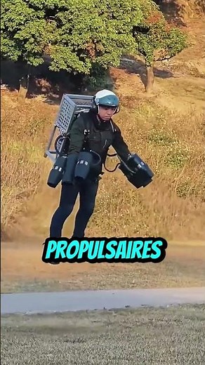 He takes off with a jetpack… the future of individual flight is already here